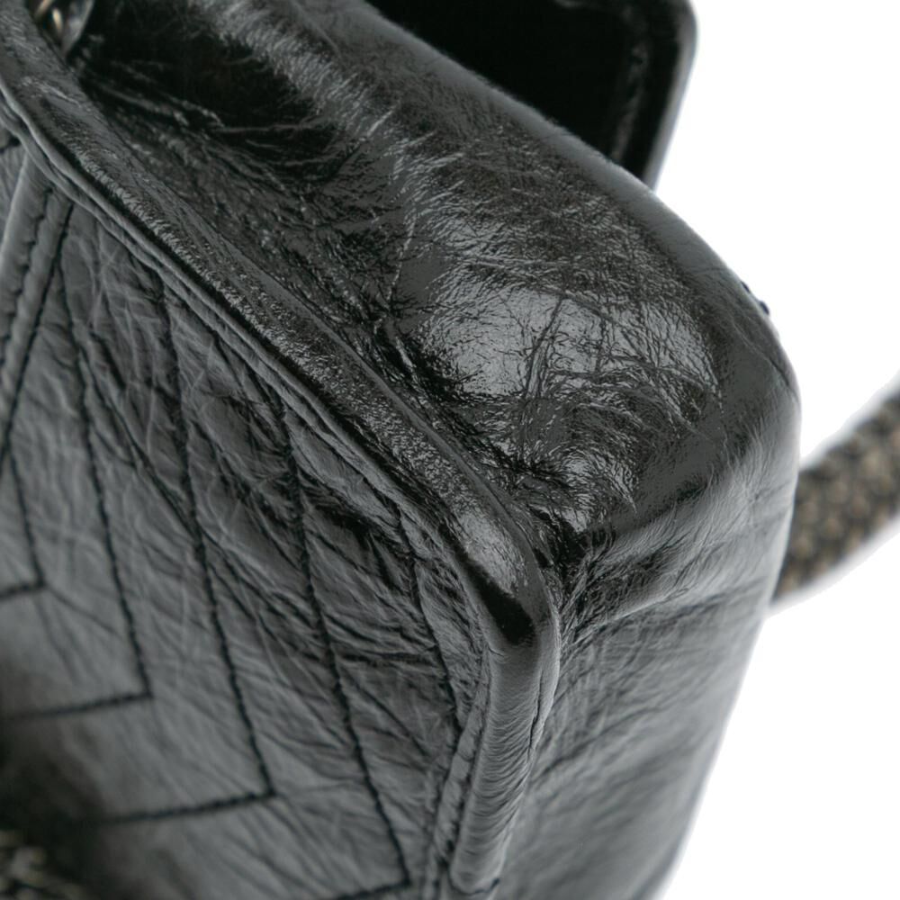 Yves Saint Laurent Shoulder Bag