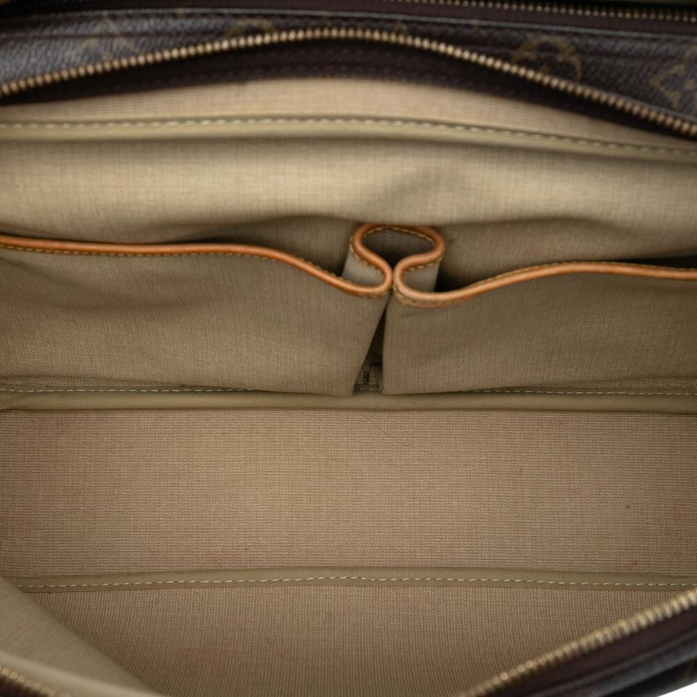 Louis Vuitton Reporter