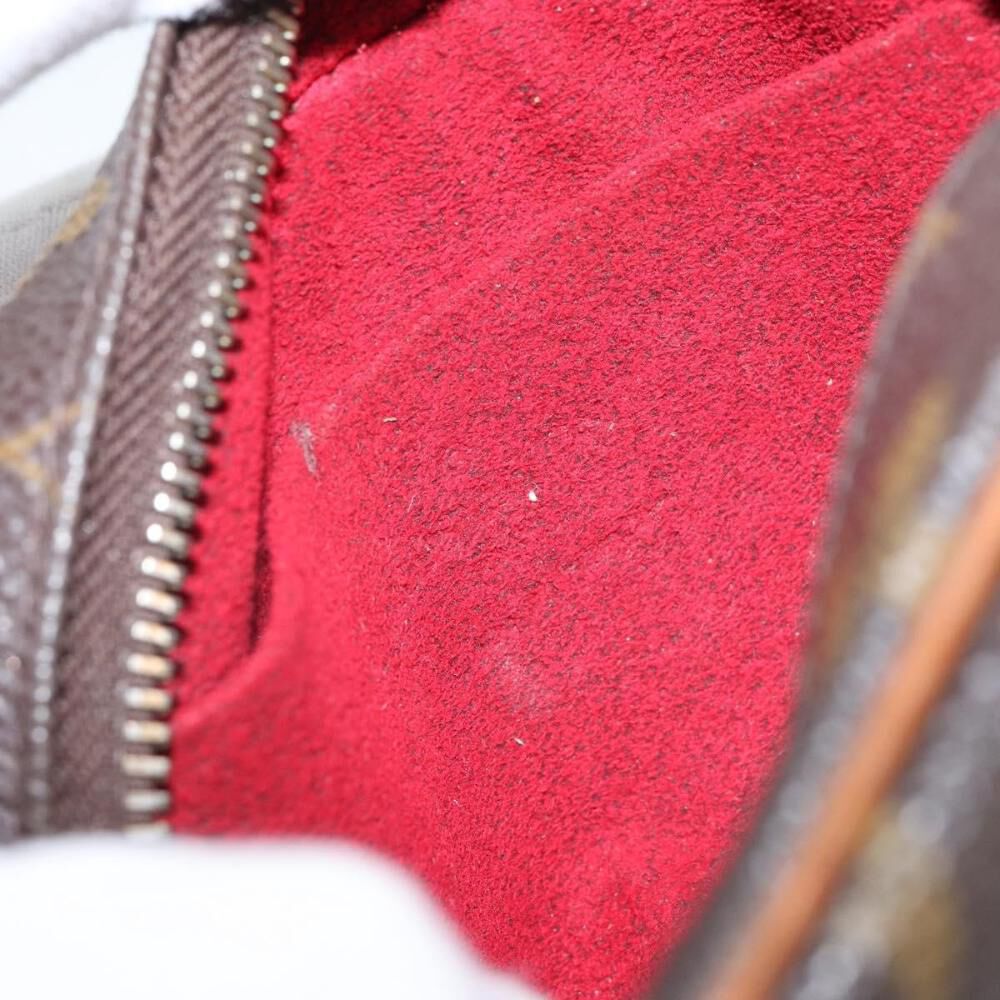 Louis Vuitton Trousse Toilette