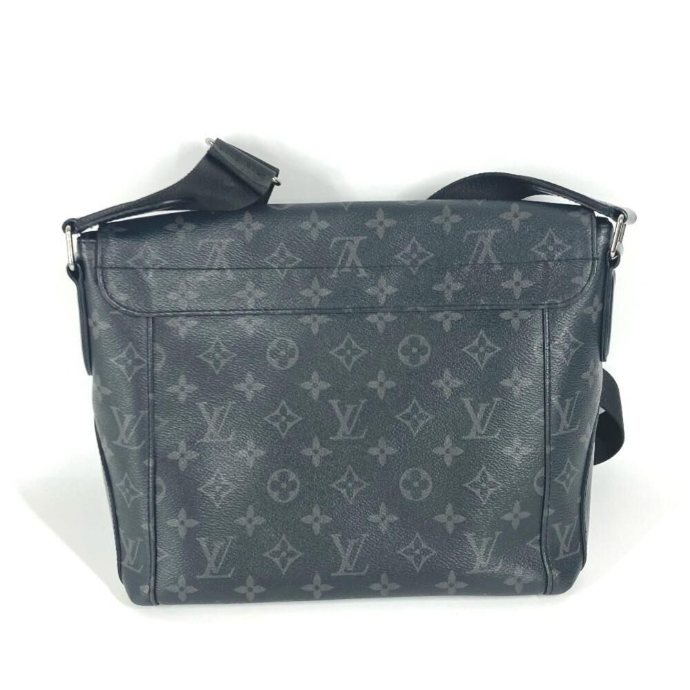 Louis Vuitton Messenger