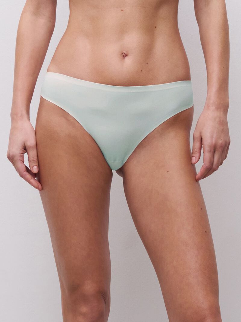 Uw Bo. Thong