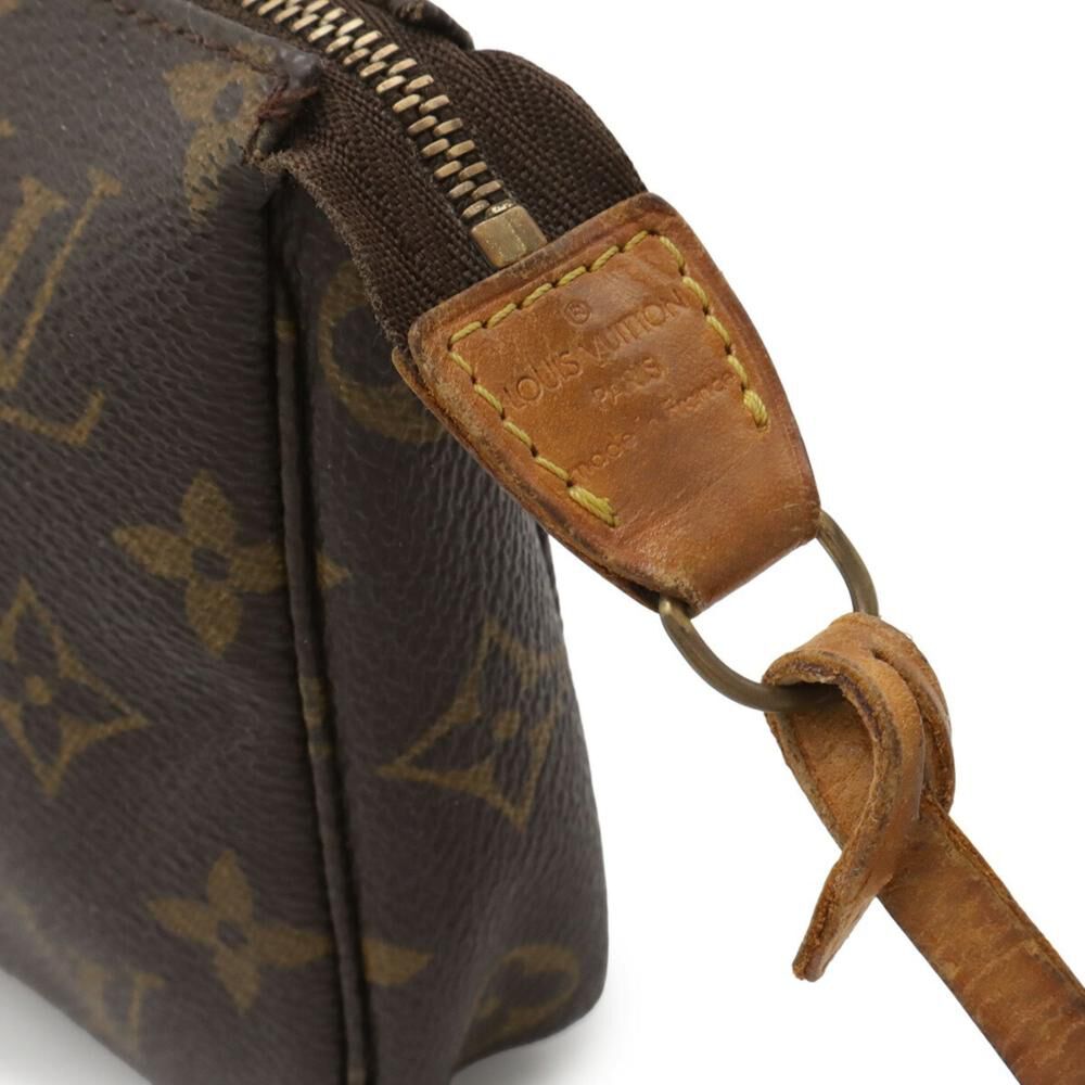 Louis Vuitton Pochette Accessoires