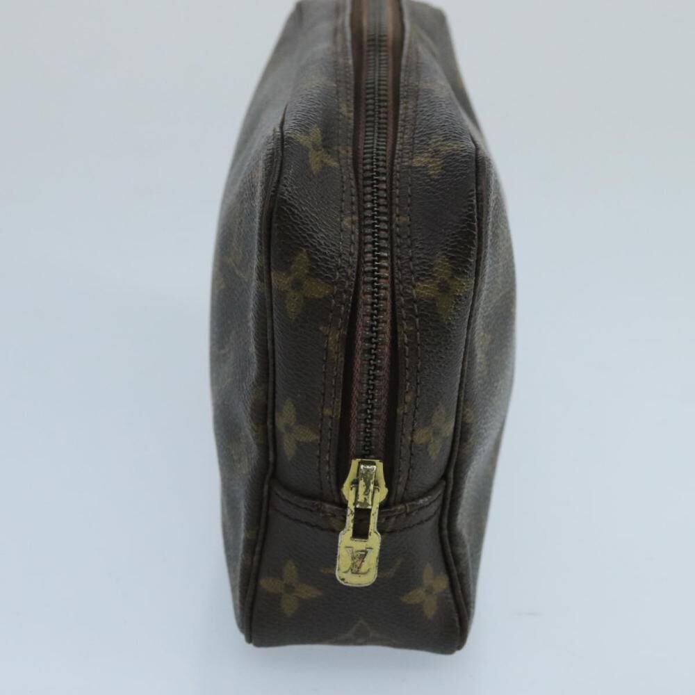 Louis Vuitton Trousse Toilette