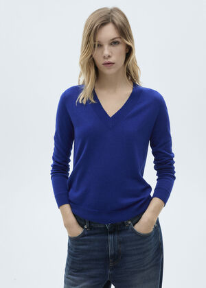 SWEATER. -- LUCCAV