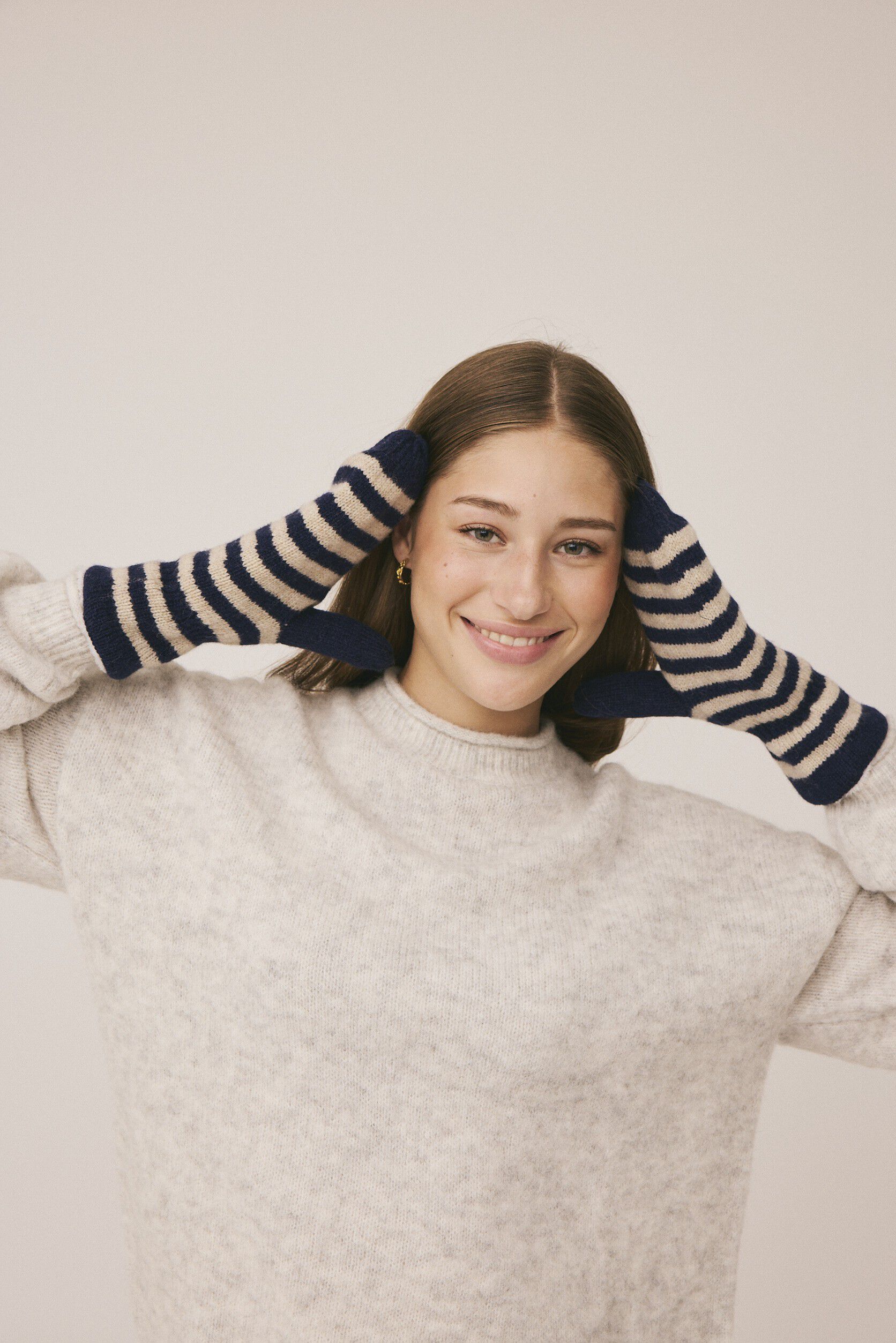 Minne 1S Knitted Mittens