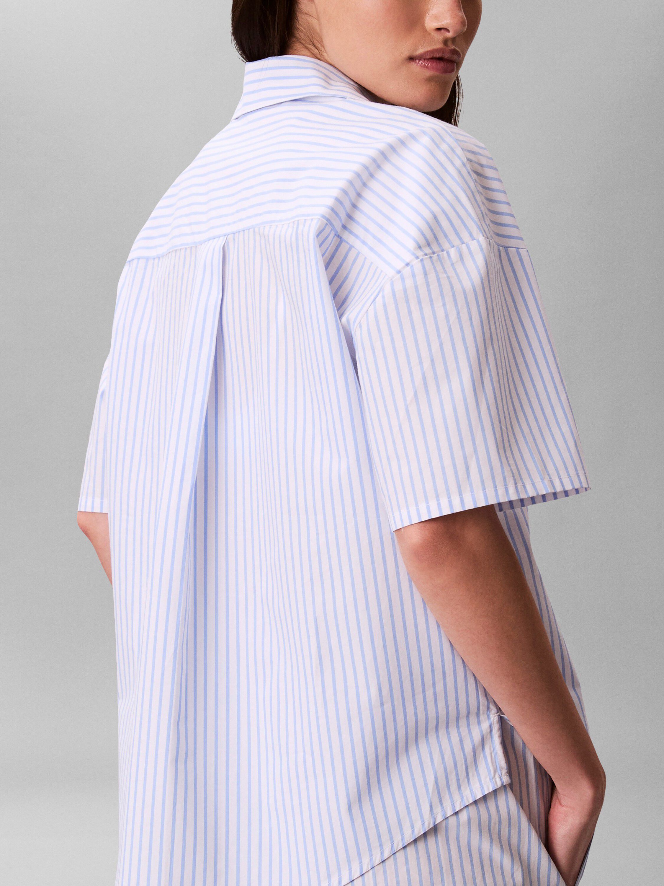 RELAXED POPLIN SS SHIRT