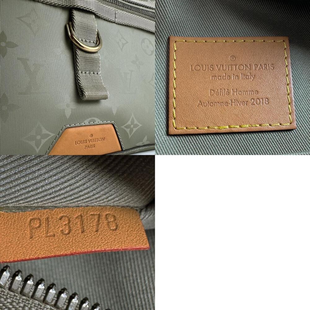 Louis Vuitton Shoulder Bags