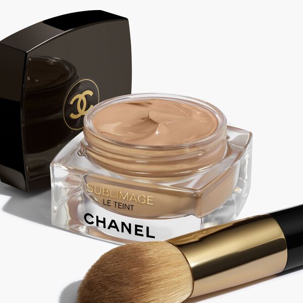 Ultimate Radiance-Generating Cream Foundation