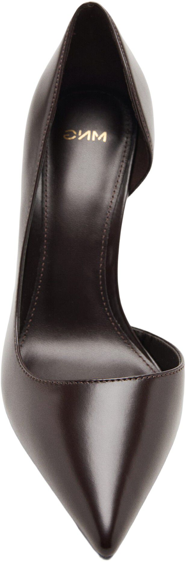 Asymmetrical heeled shoes