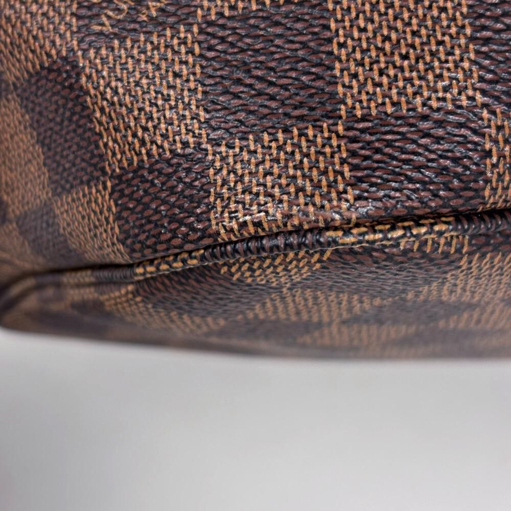 Louis Vuitton Neverfull