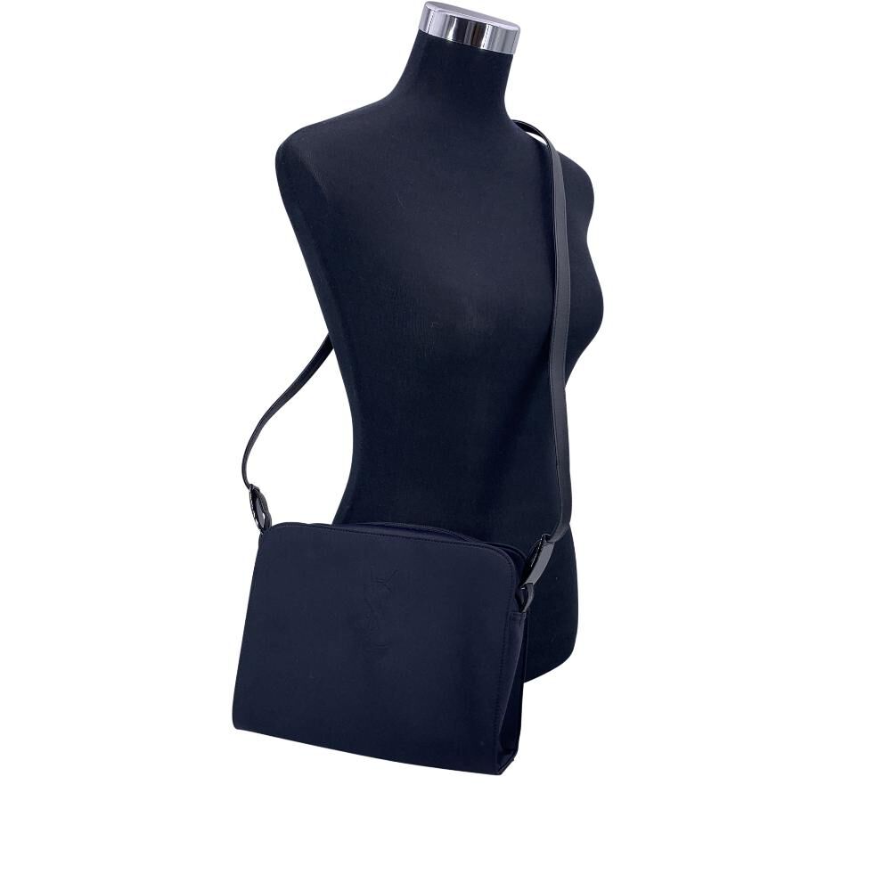 Yves Saint Laurent Shoulder Bag