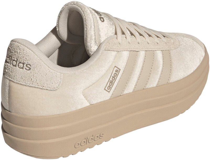 VL Court Bold Sneakers