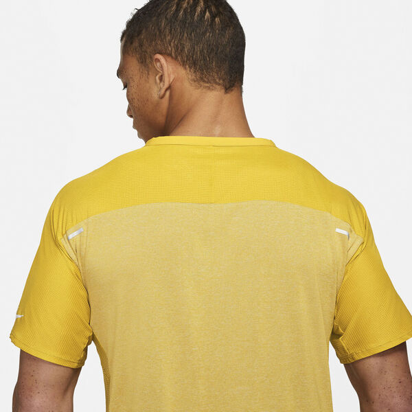 Techknit Ultra Run Division T-shirt