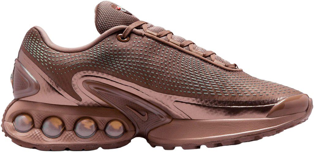 AIR MAX DN SNEAKERS