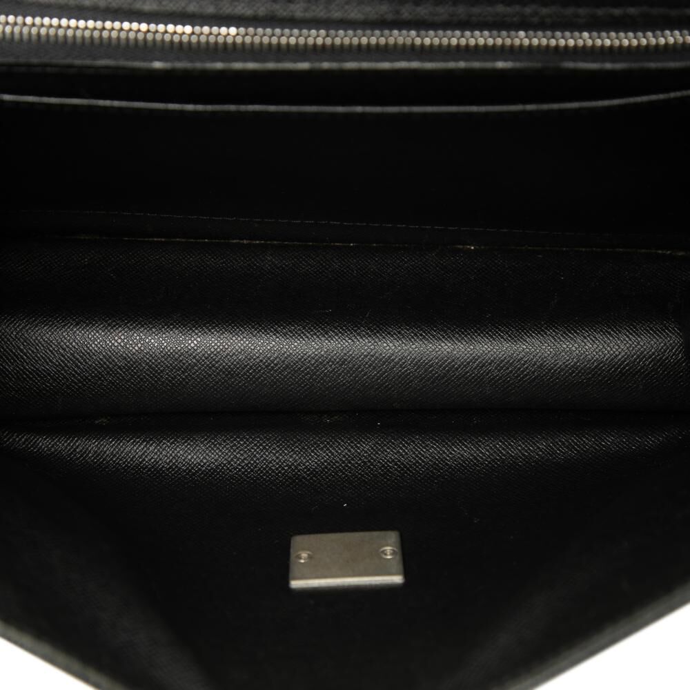 Louis Vuitton Clutch