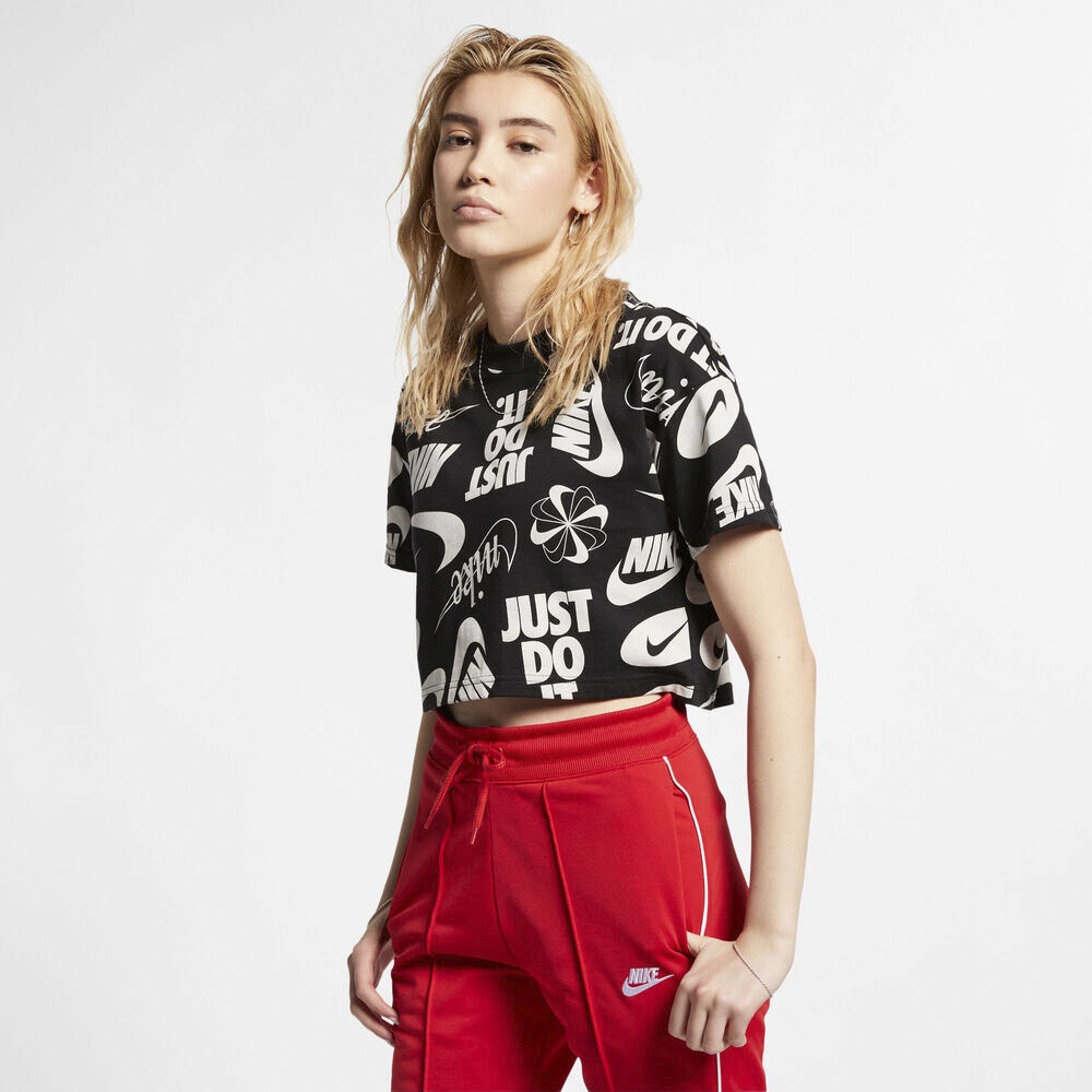 Sportswear Essential Cropped T Shirt