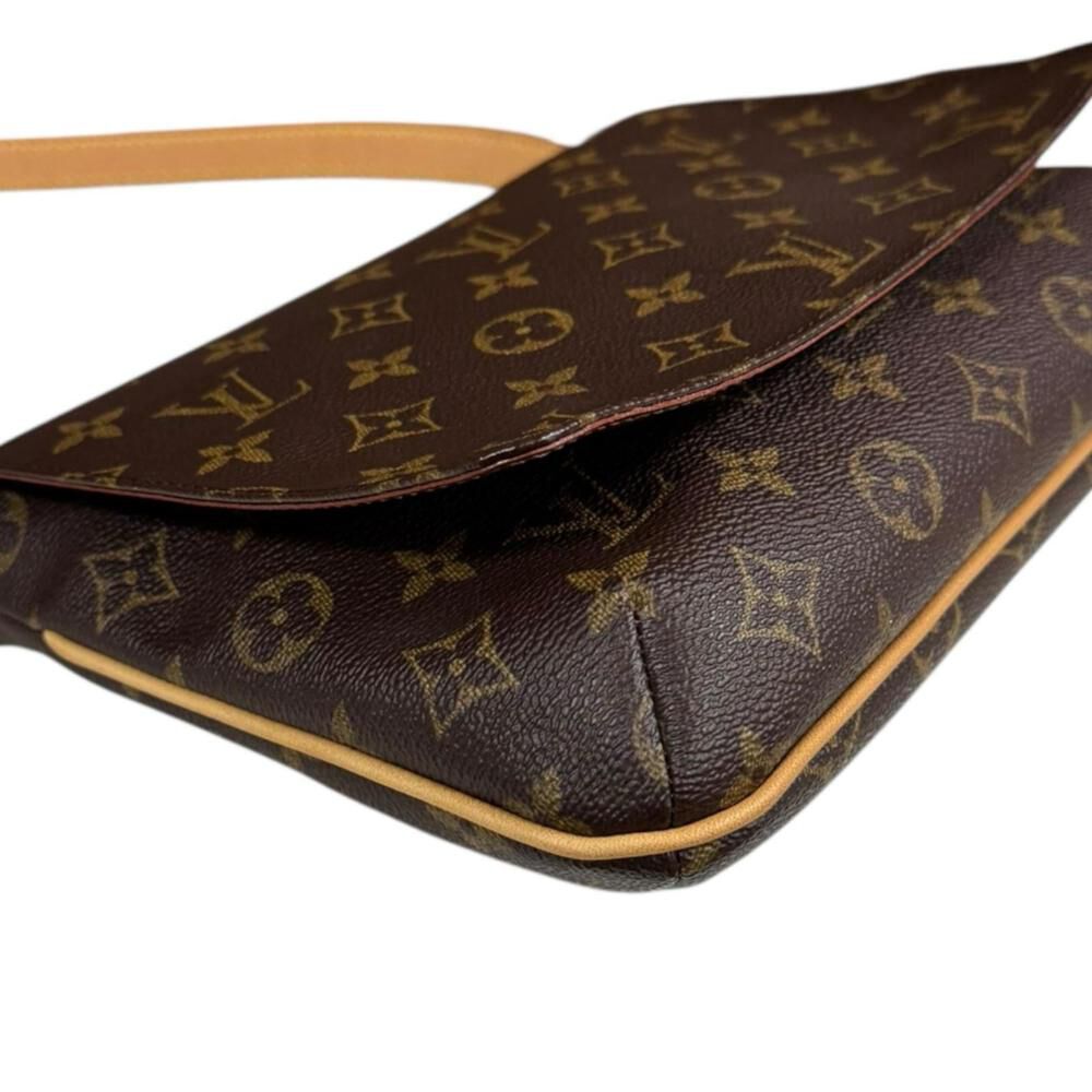 Louis Vuitton Musette Tango