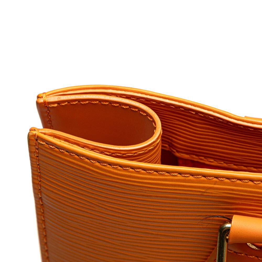 Louis Vuitton Sac Plat