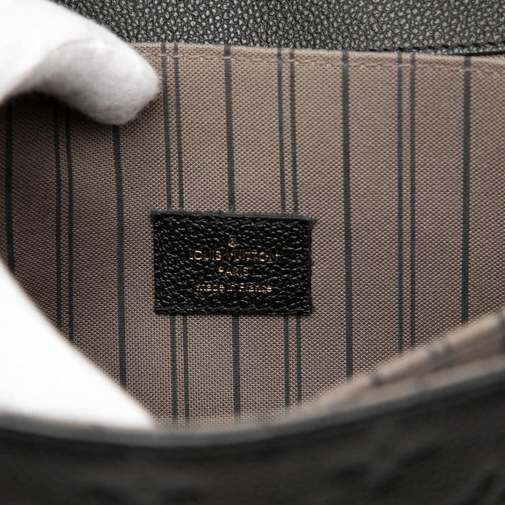 Louis Vuitton Pochette M&eacute;tis