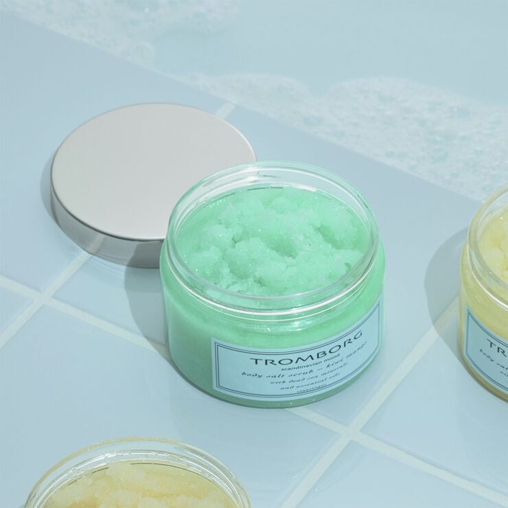 Body Salt Scrub - Kiwi Mango