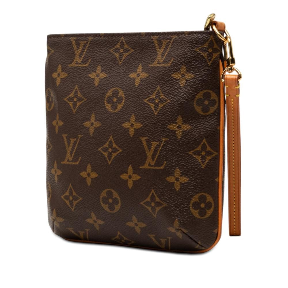 Louis Vuitton Clutch
