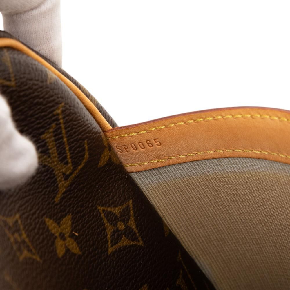 Louis Vuitton Reporter
