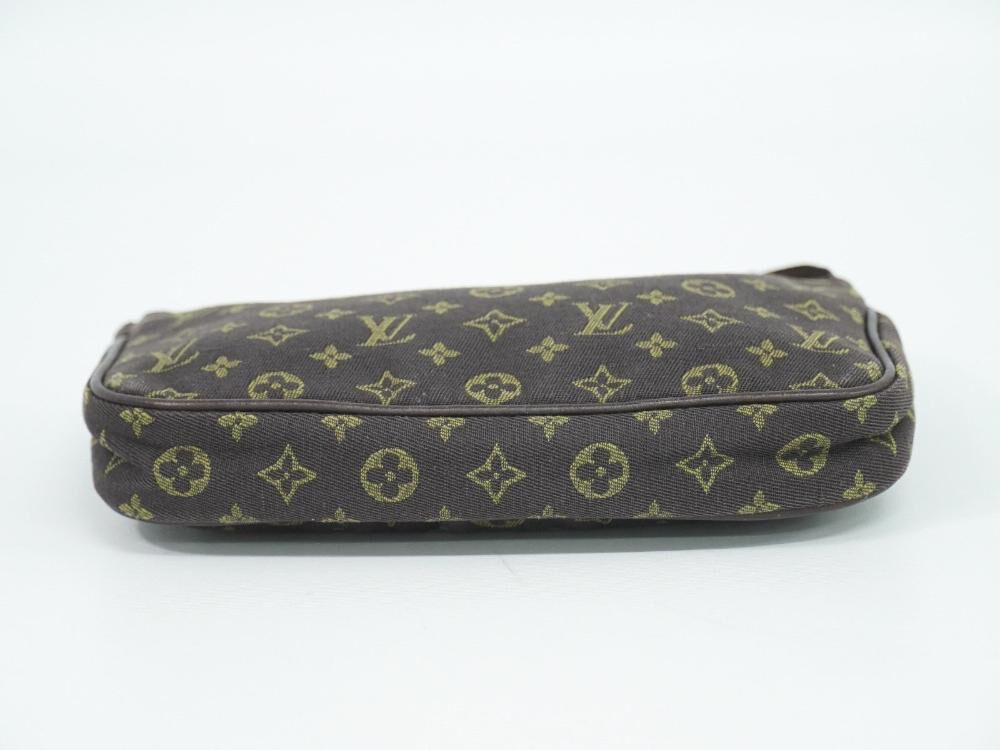 Louis Vuitton Pochette Accessoires