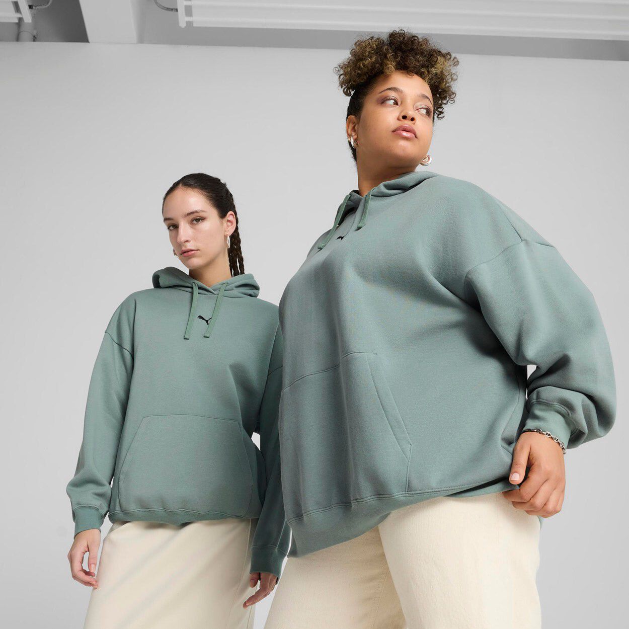 Essential Oversized H&aelig;ttetr&oslash;je