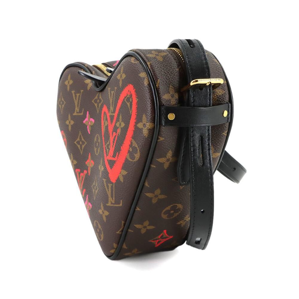 Louis Vuitton Shoulder Bags