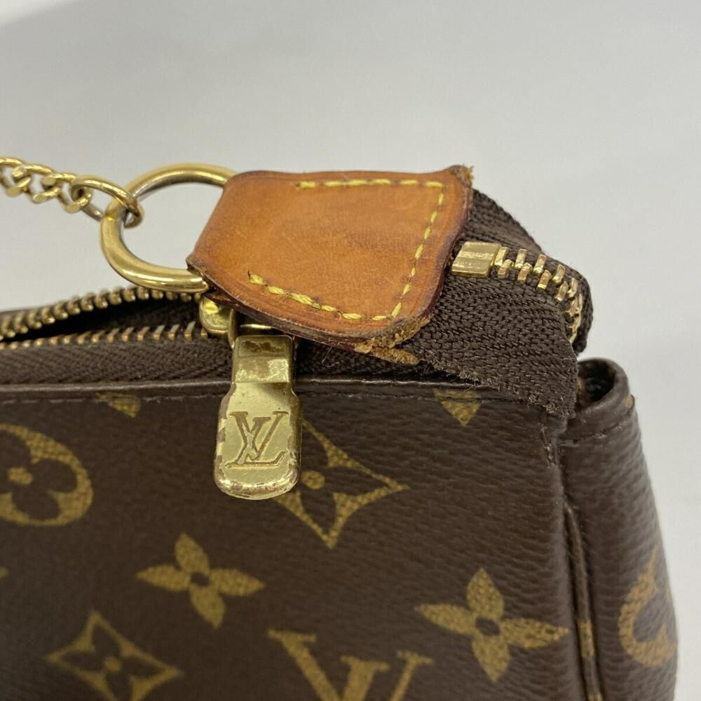 Louis Vuitton Pochette Accessoires
