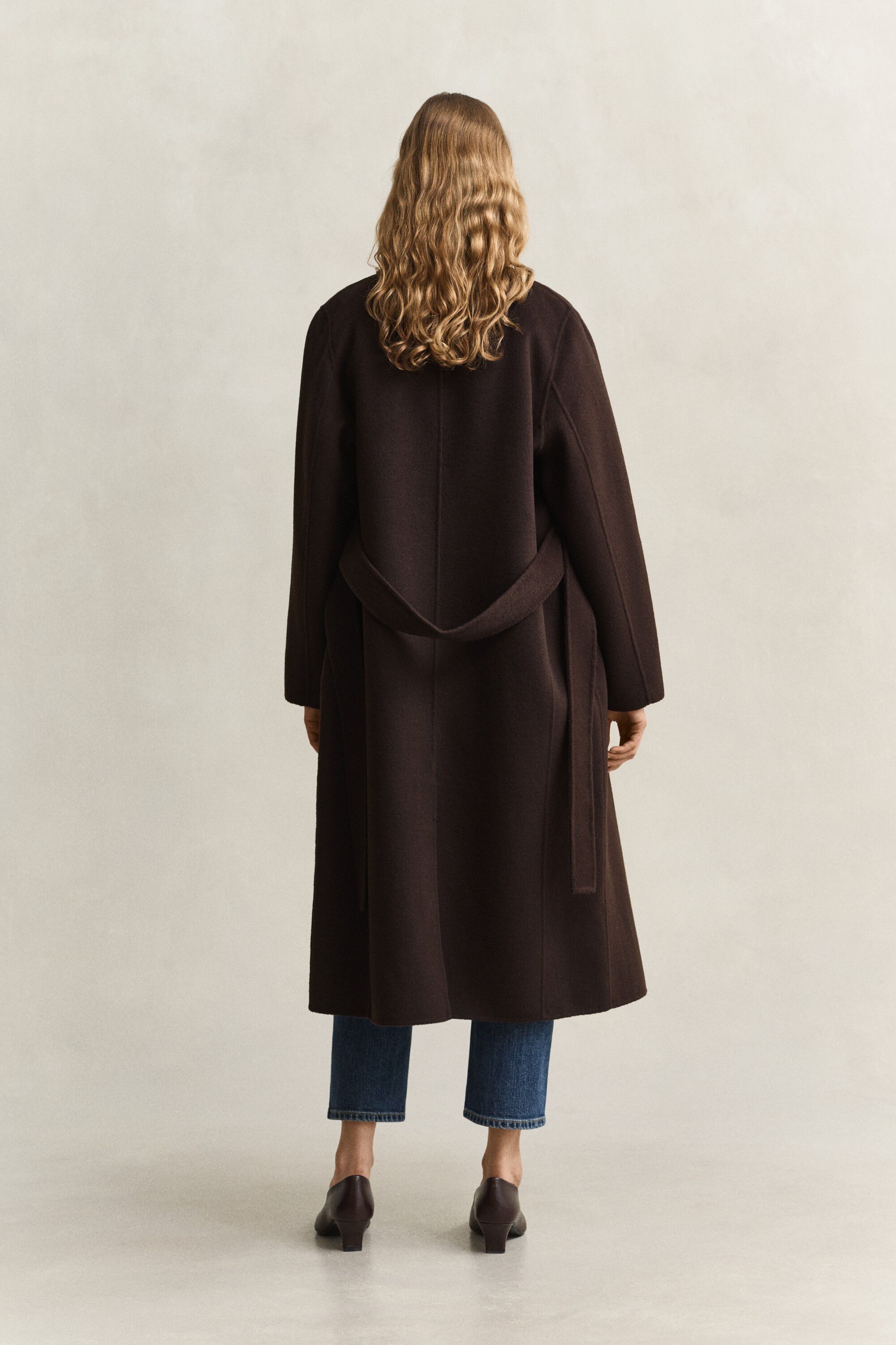 HANDSTITCHED BELTED COAT