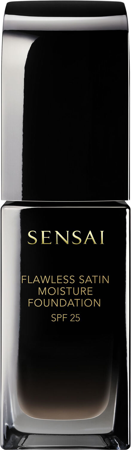 Flawless Satin Moisture Foundation SPF 25