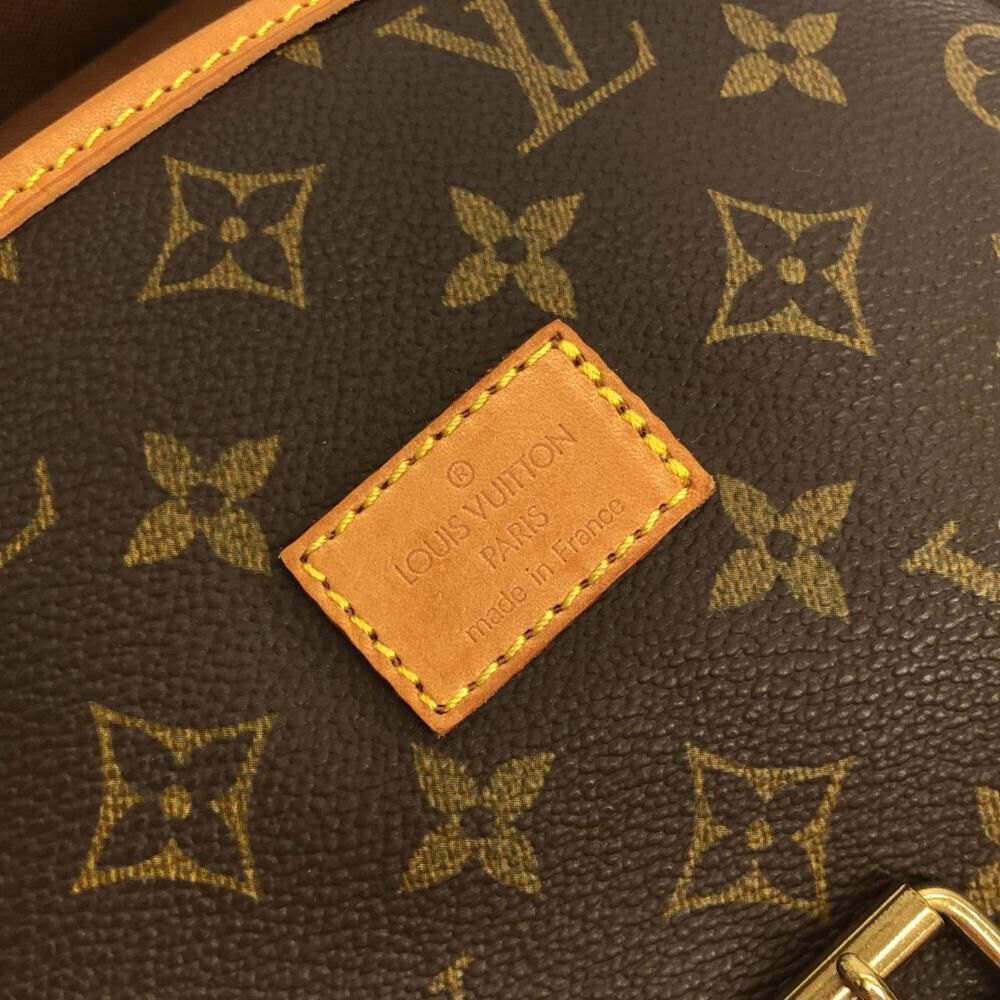 Louis Vuitton Saumur