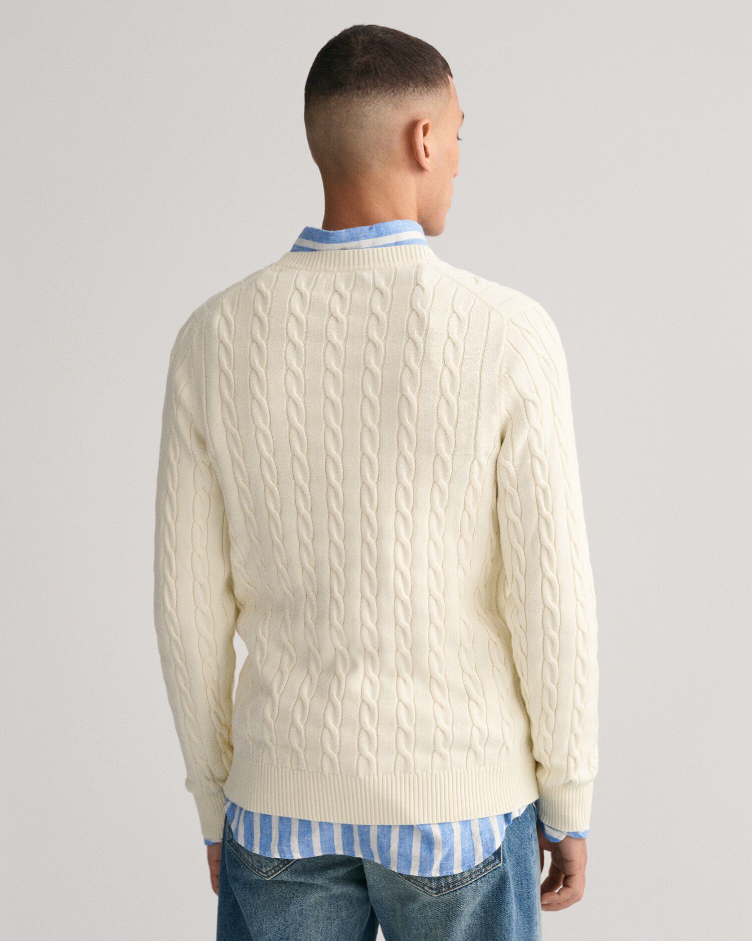 COTTON CABLE C-NECK