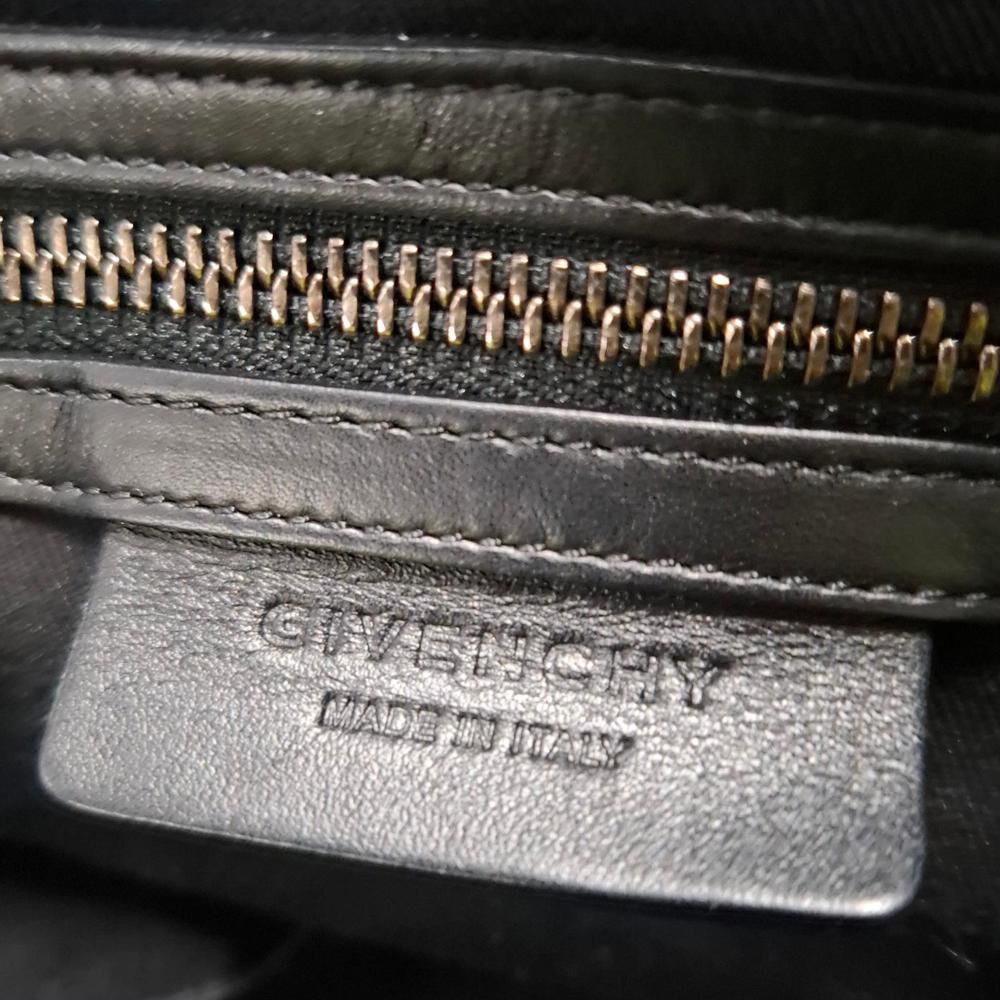 Givenchy Nightingale