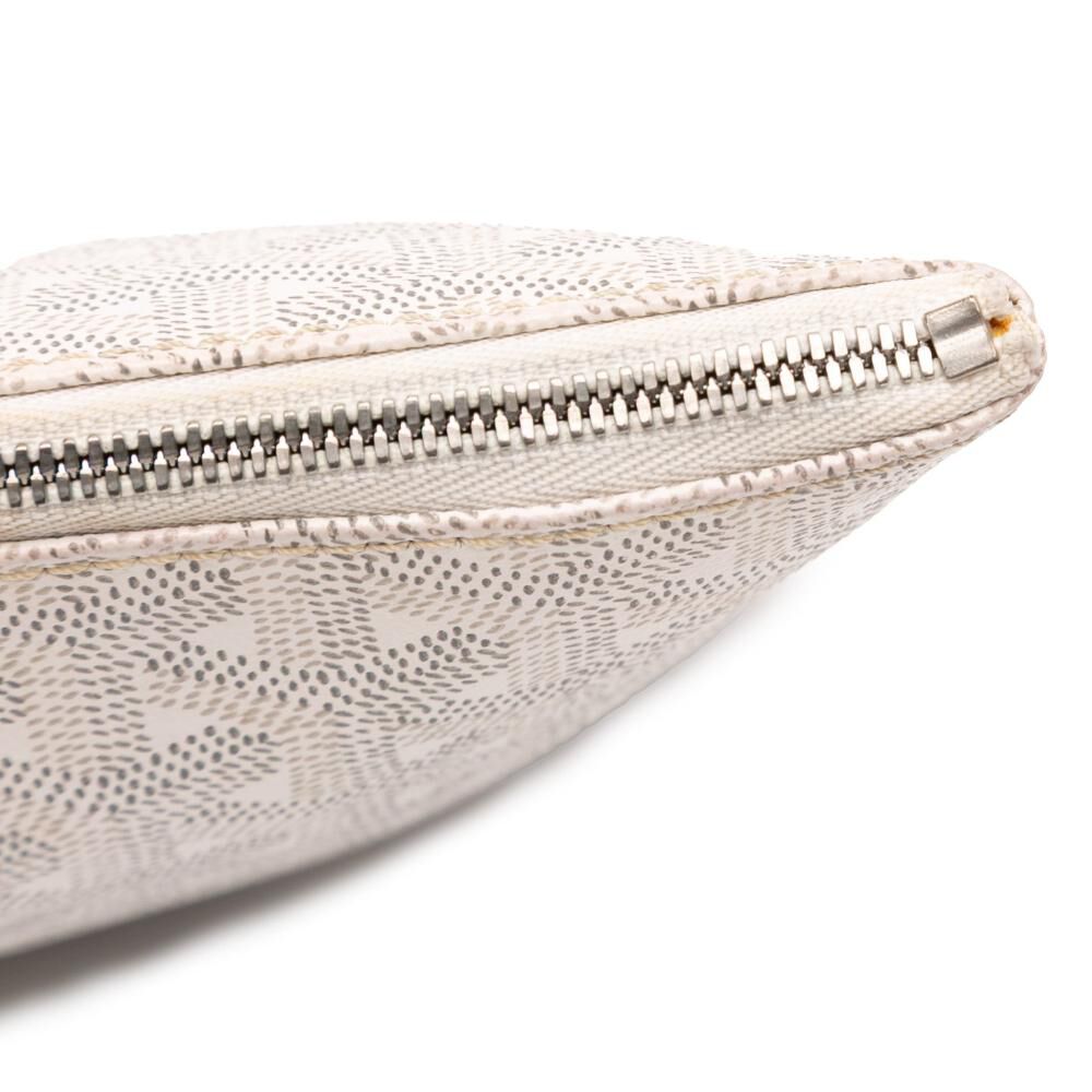Goyard Clutch