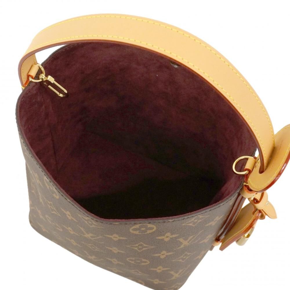 Louis Vuitton Bucket Bag