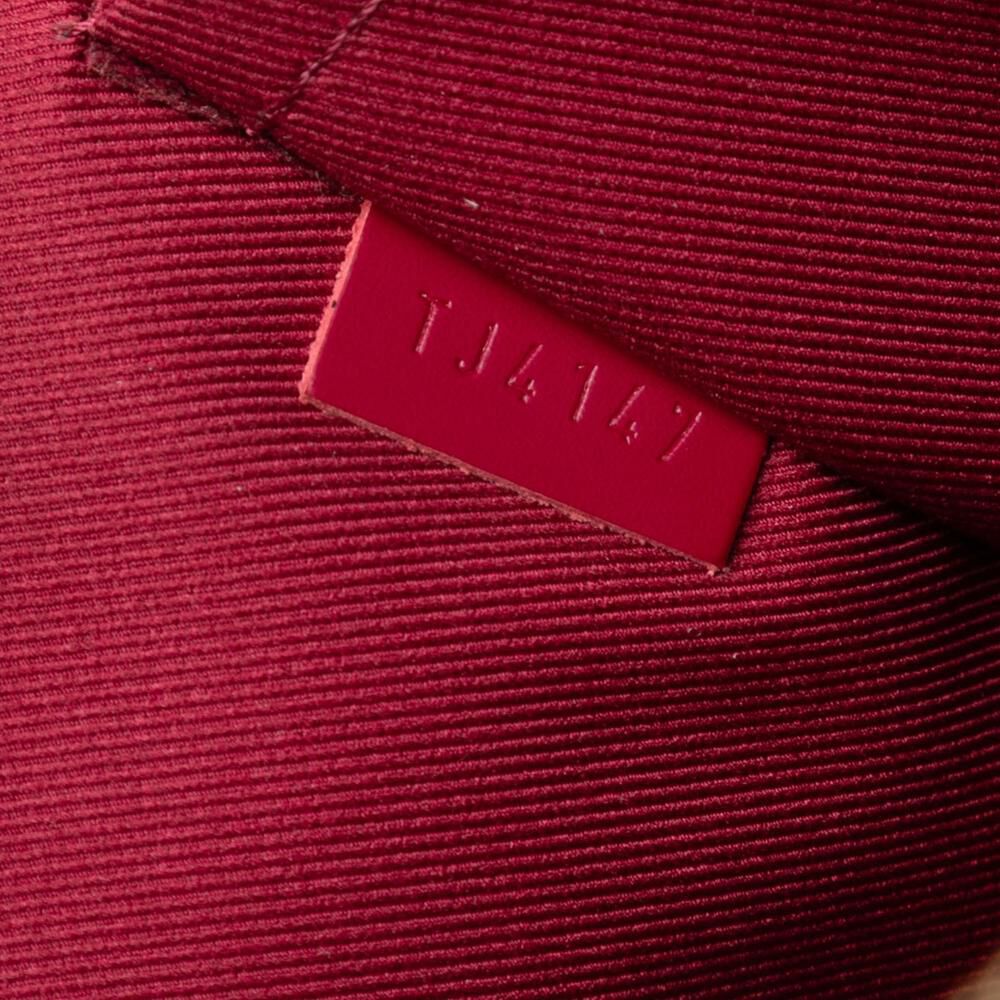Louis Vuitton Clutch