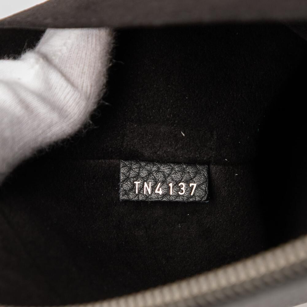 Louis Vuitton Porte Documents Jour