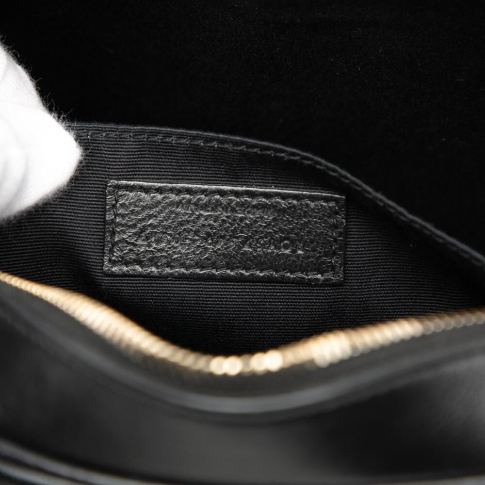 Yves Saint Laurent Shoulder Bag