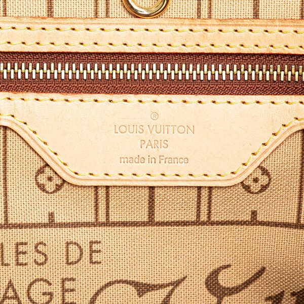 Louis Vuitton Neverfull