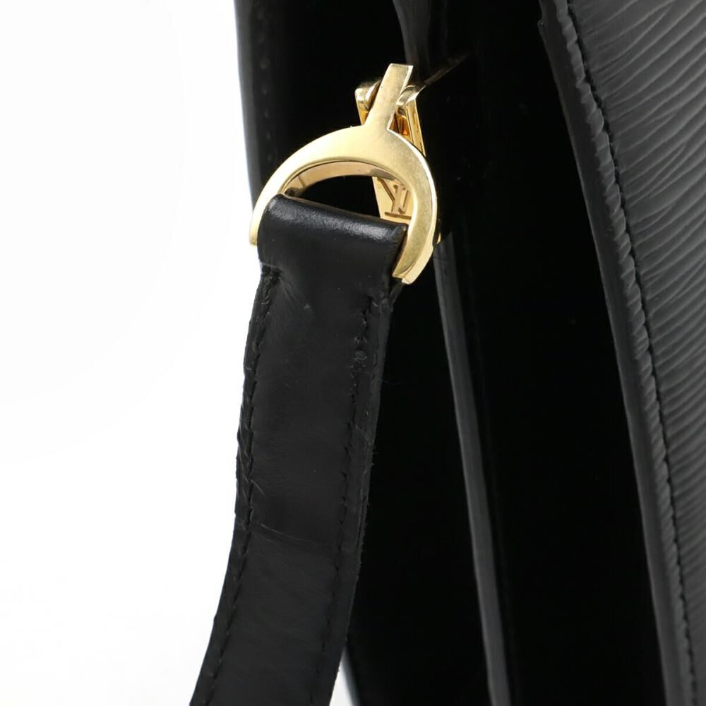 Louis Vuitton Capucines