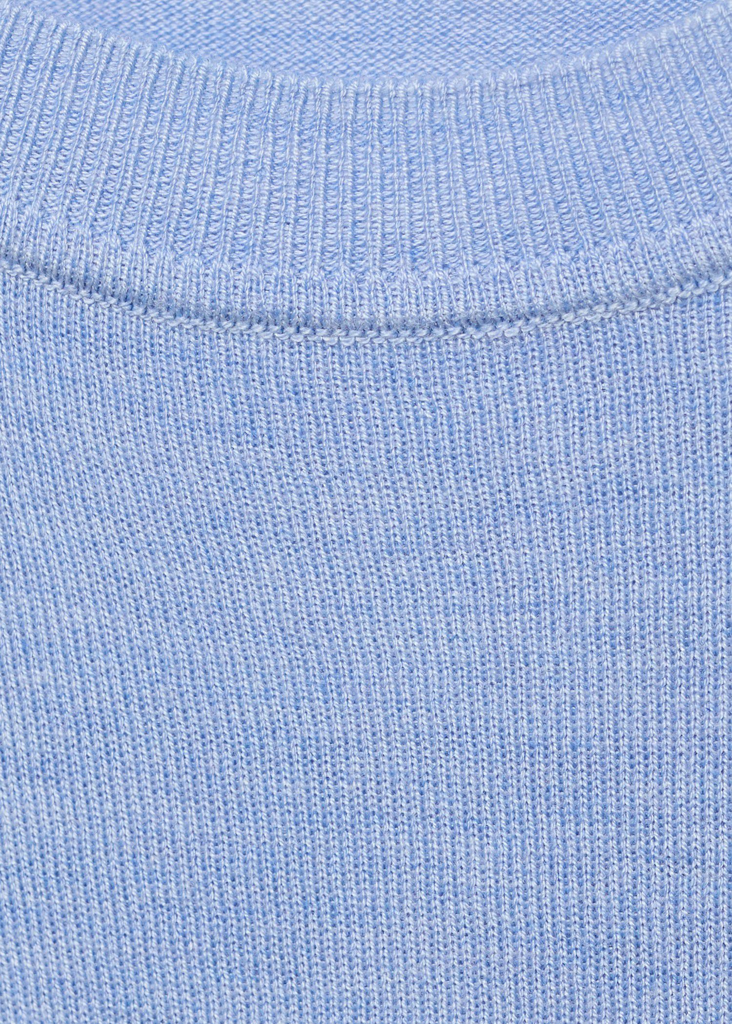 Fine-knit crew-neck sweater