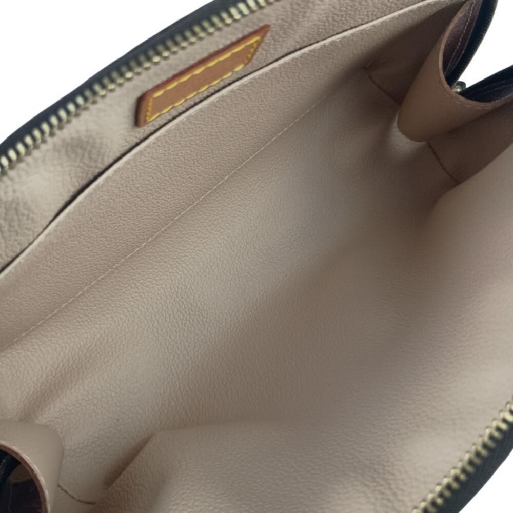 Louis Vuitton Pouch