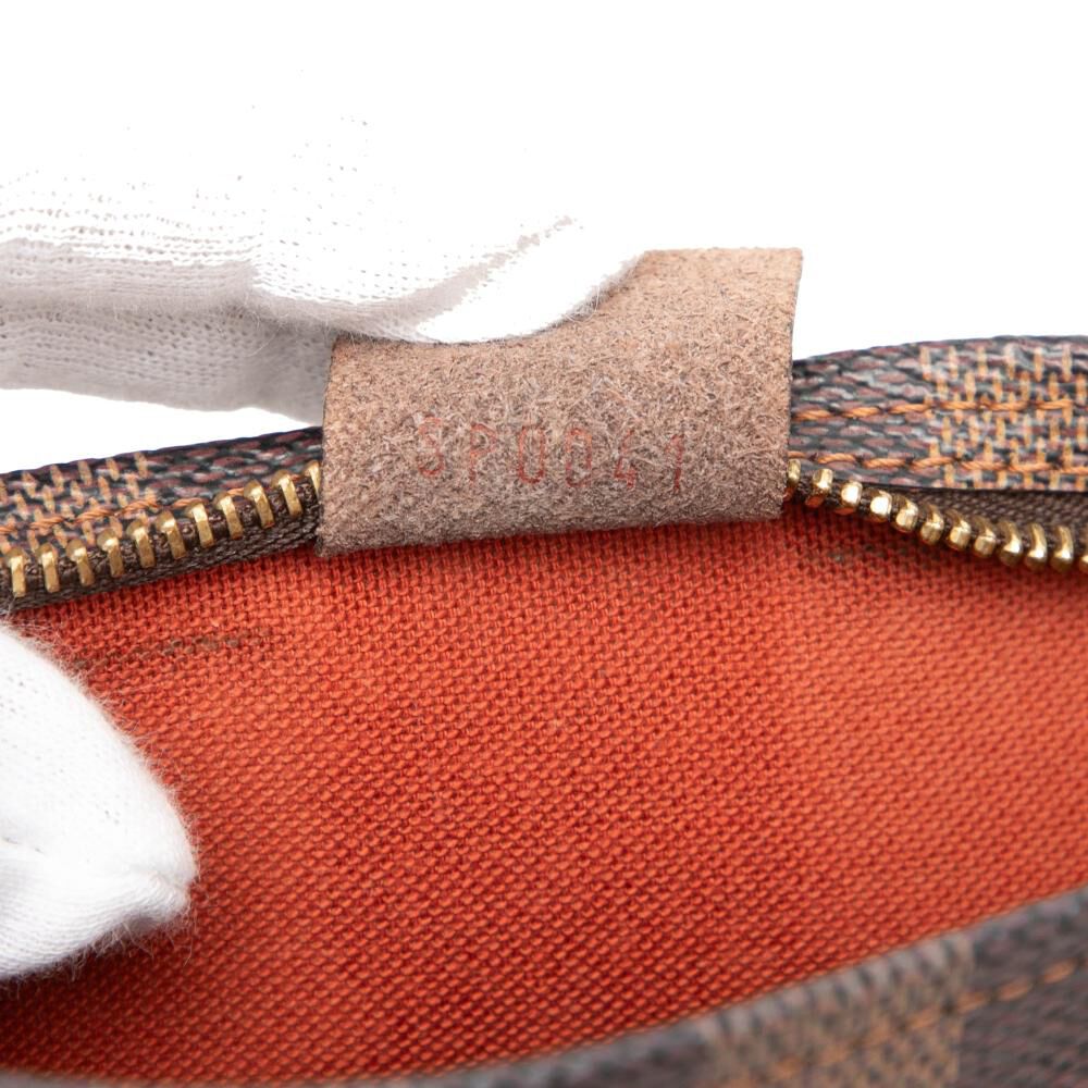 Louis Vuitton Trousse Toilette