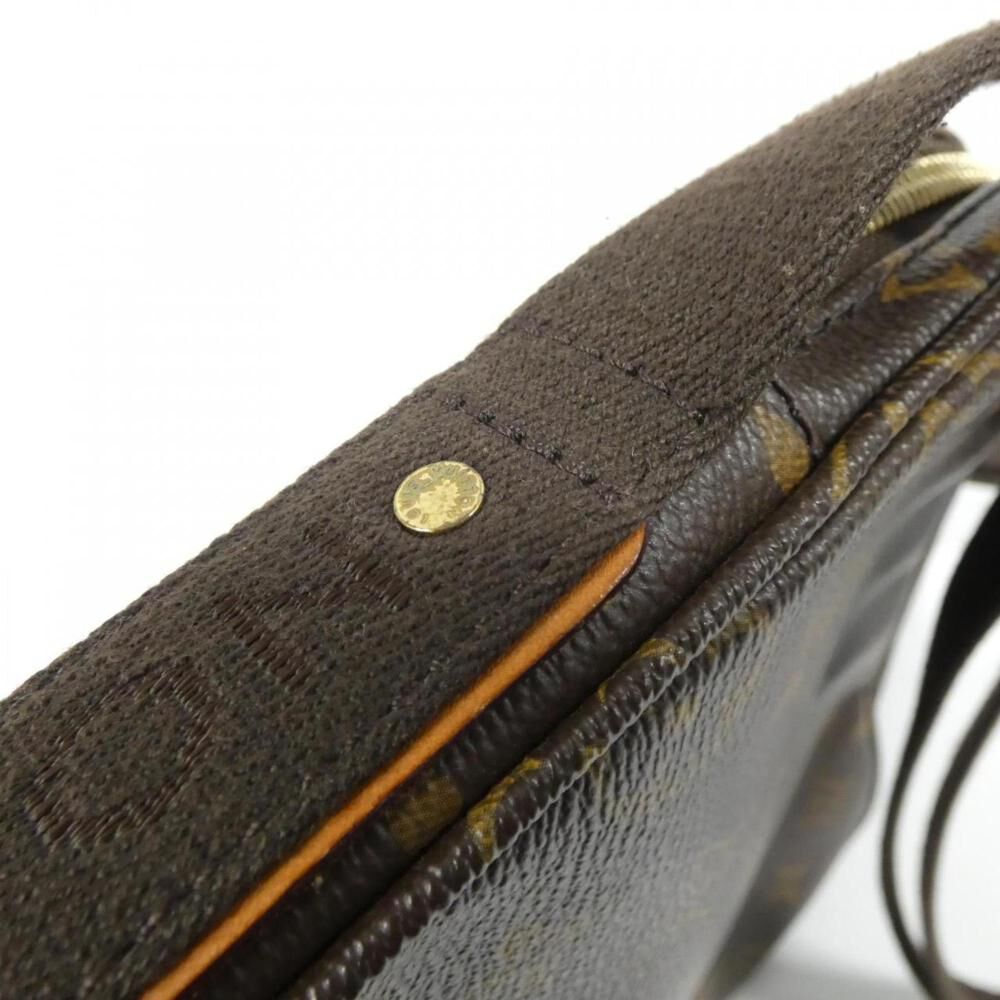 Louis Vuitton Shoulder Bags