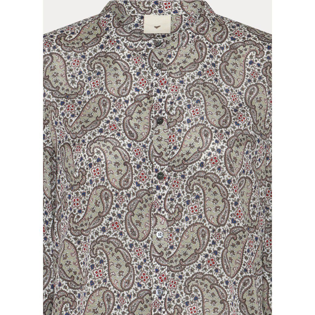 651HMMalis shirt