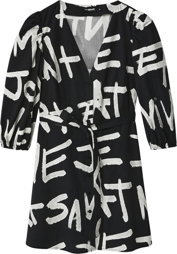Short shirt dress printed with messages