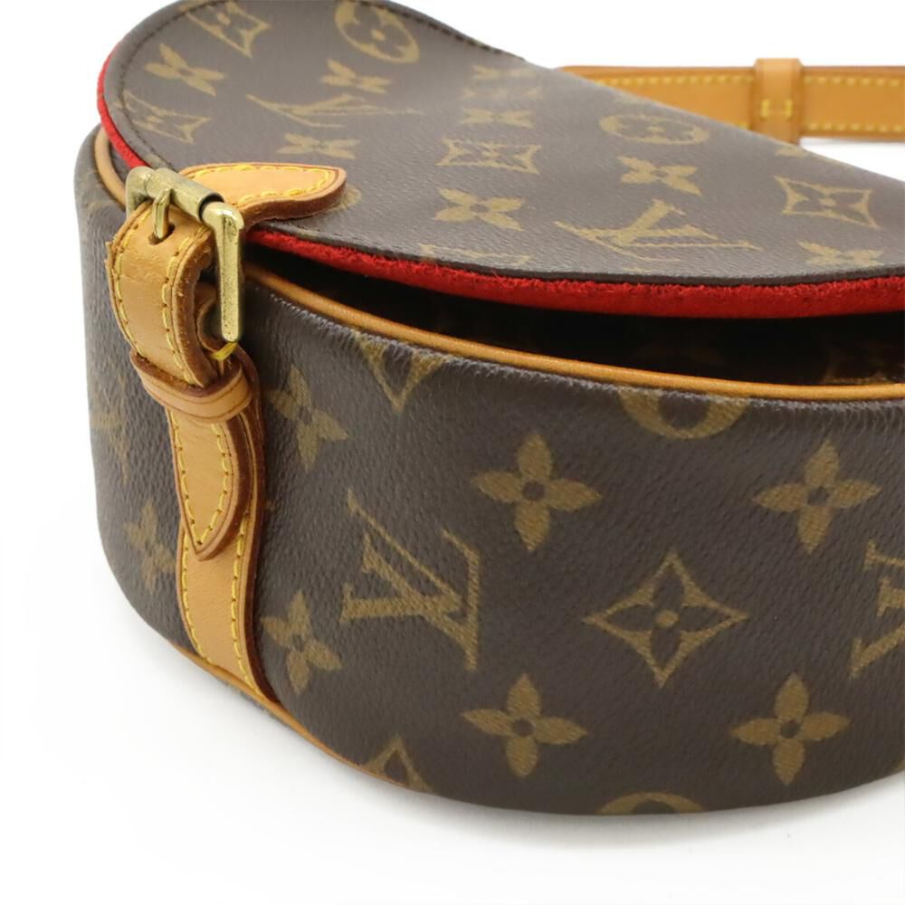 Louis Vuitton Shoulder Bags
