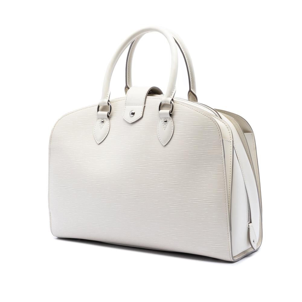 Louis Vuitton Pont Neuf